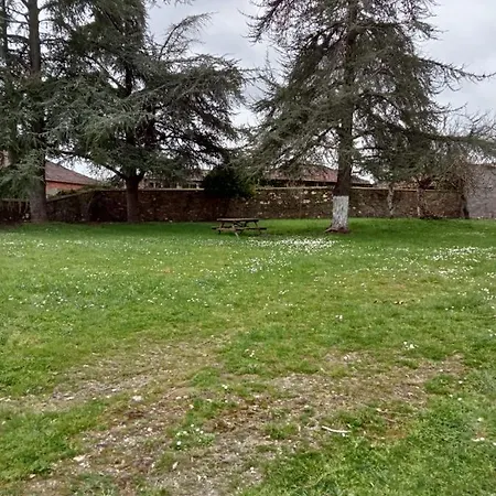 Casa Con En Pol, * 몬포르테데레모스